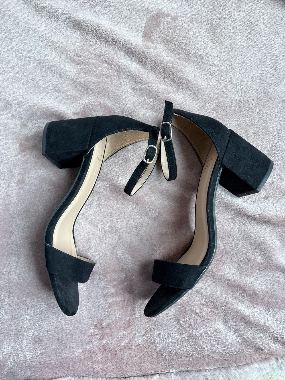 Black Suede Block Heel Ankle Strap Sandals Size 7.5